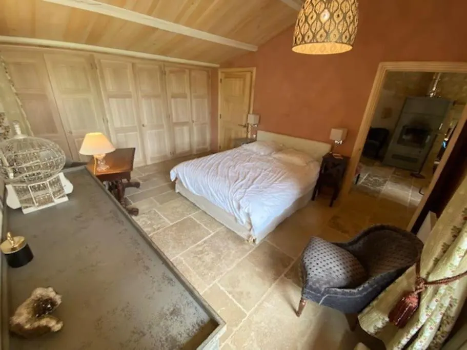 Grande Maison Avec Piscine Chauffee Au Clos Cache! Escamps  0*, Escamps (Lot) France